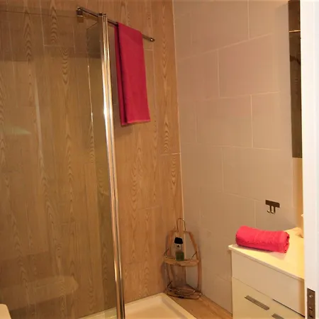 Zebra 3 Piscines Apartament *