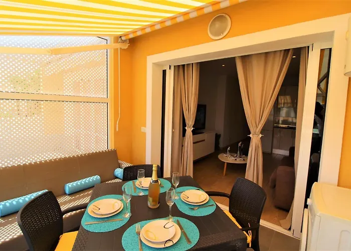 Zebra 3 Piscines Апартаменты