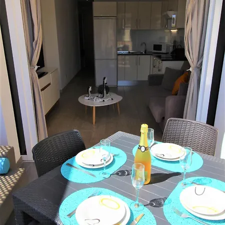 Apartment Zebra 3 Piscines