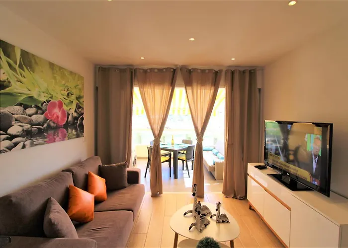 Zebra 3 Piscines شقة أذيخي